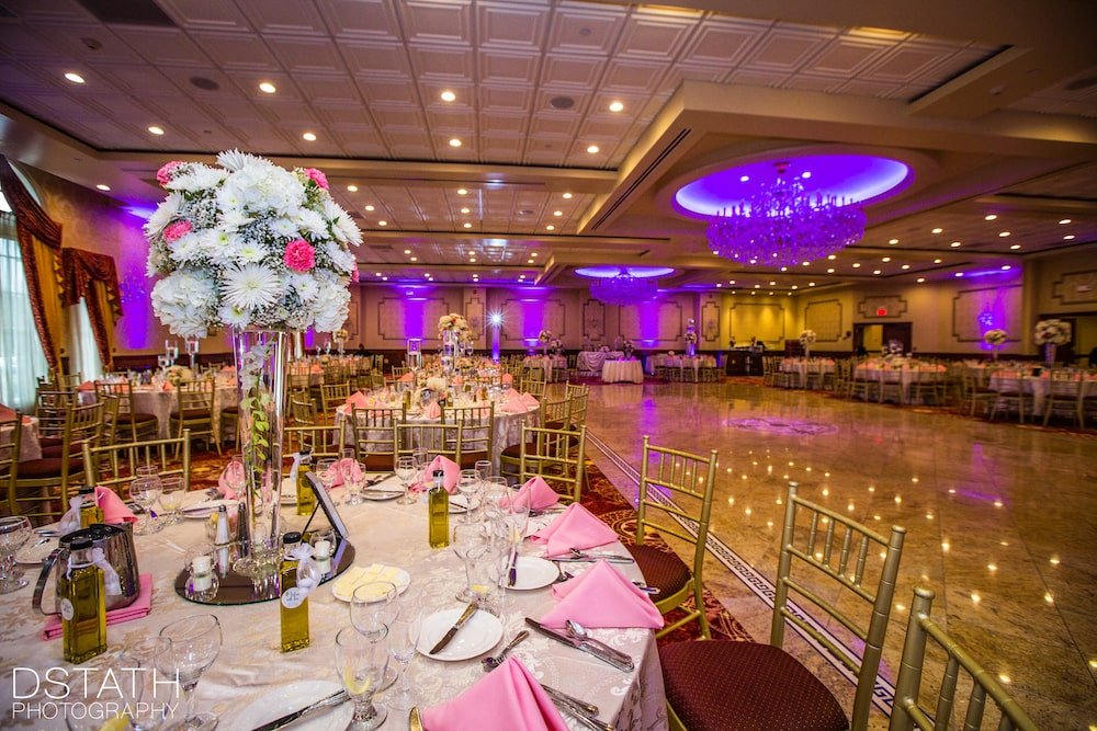 hanover_manor_ball_room